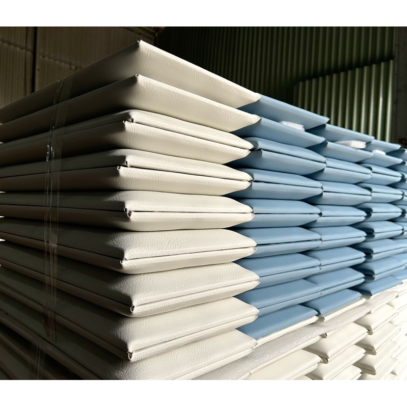 Tấm ốp bọc da trang trí phòng vui chơi tránh va đập cho bé