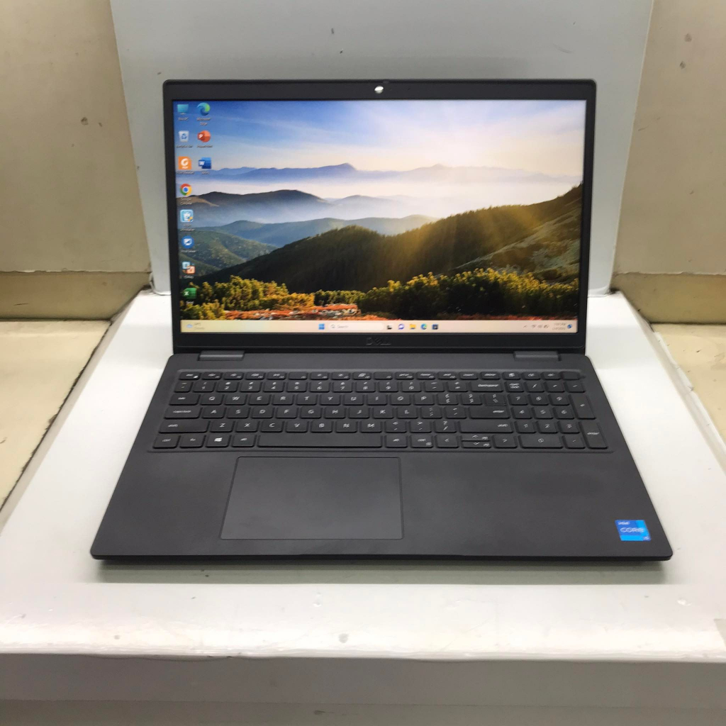 Máy Laptop Dell Latitude 3520 Intel Core i5 1135G7, 8gb ram, 256gb ssd, Vga Intel Iris Xe, 15.6 inch Full HD