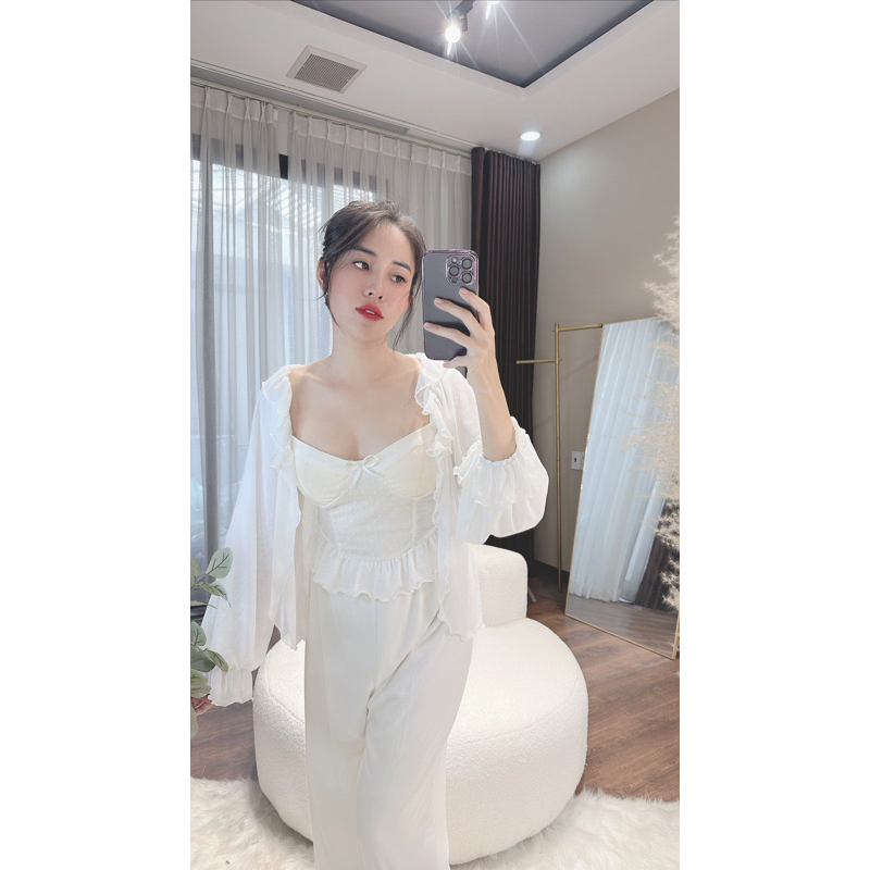 Set 3 món mặc nhà thun lưới dáng áo bra, quần bo gấu xinh xắn | BigBuy360 - bigbuy360.vn