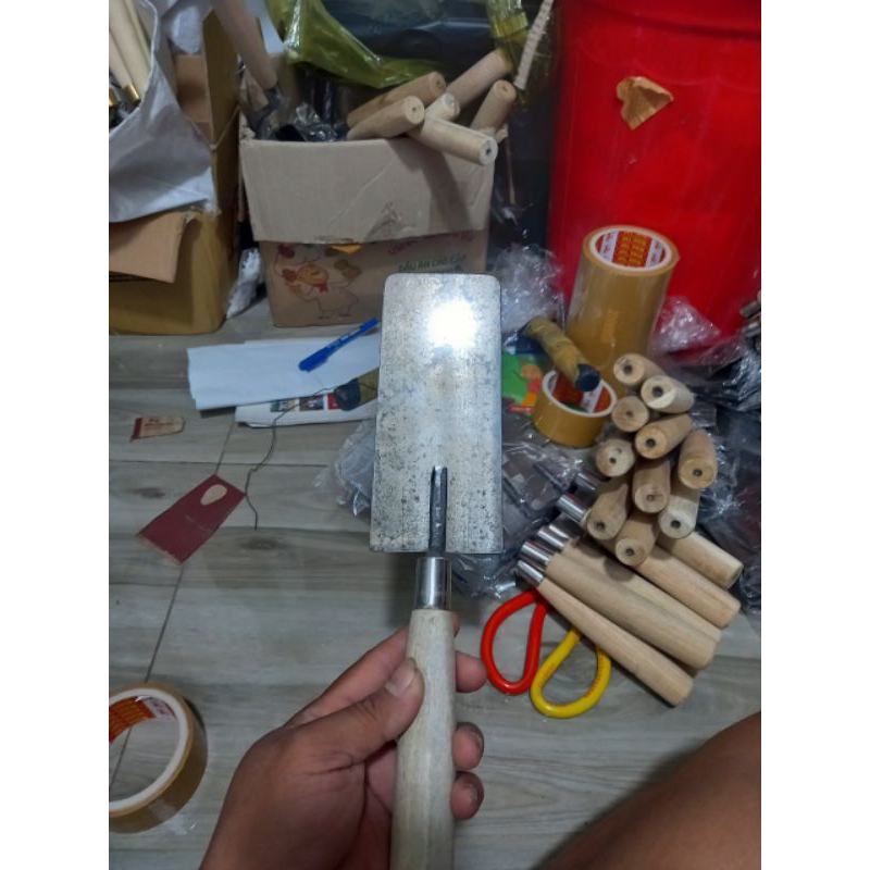 bay vuông xây tô lưỡi cưa CD
