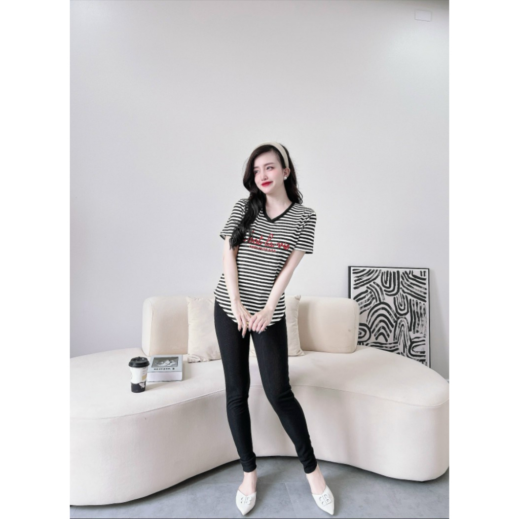 Set Thun Gân Cổ Tim Nhỏ - Áo Phối Sọc Đơn Giản - Logo Thêu - SP Y Hình