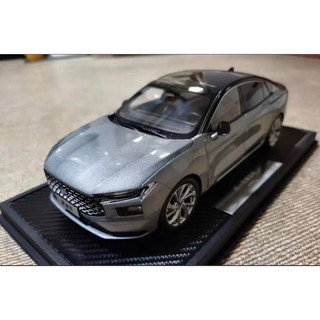 Mô hình xe ford mondeo 2023 tỉ lệ 1/18