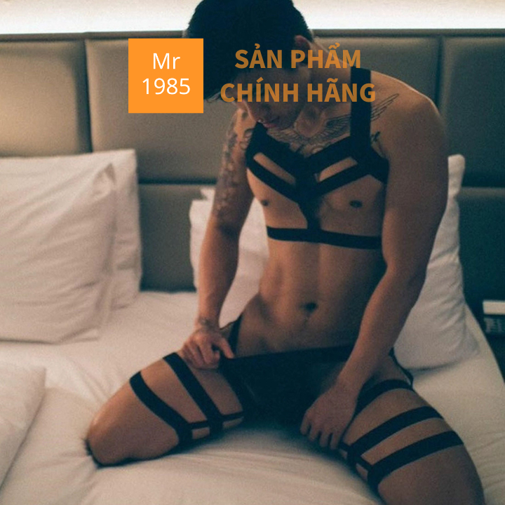 Nịch ngực nam gợi cảm quá xuất sắc hộp đêm quán bar SM BDSM Mr1985 đàn ông phải thế