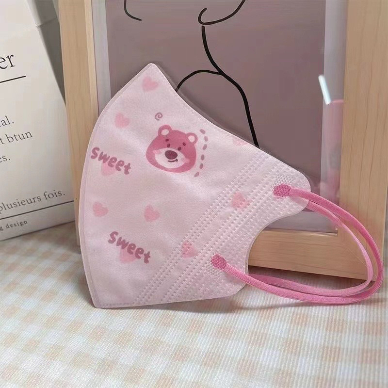 Thùng 100cái khẩu trang gấu dâu hồng losto lotso 3D 5D loại mỏng