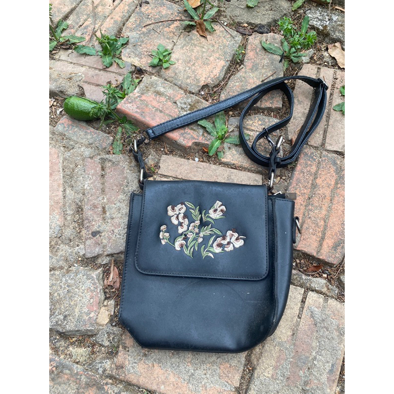 Thanh lý túi secondhand