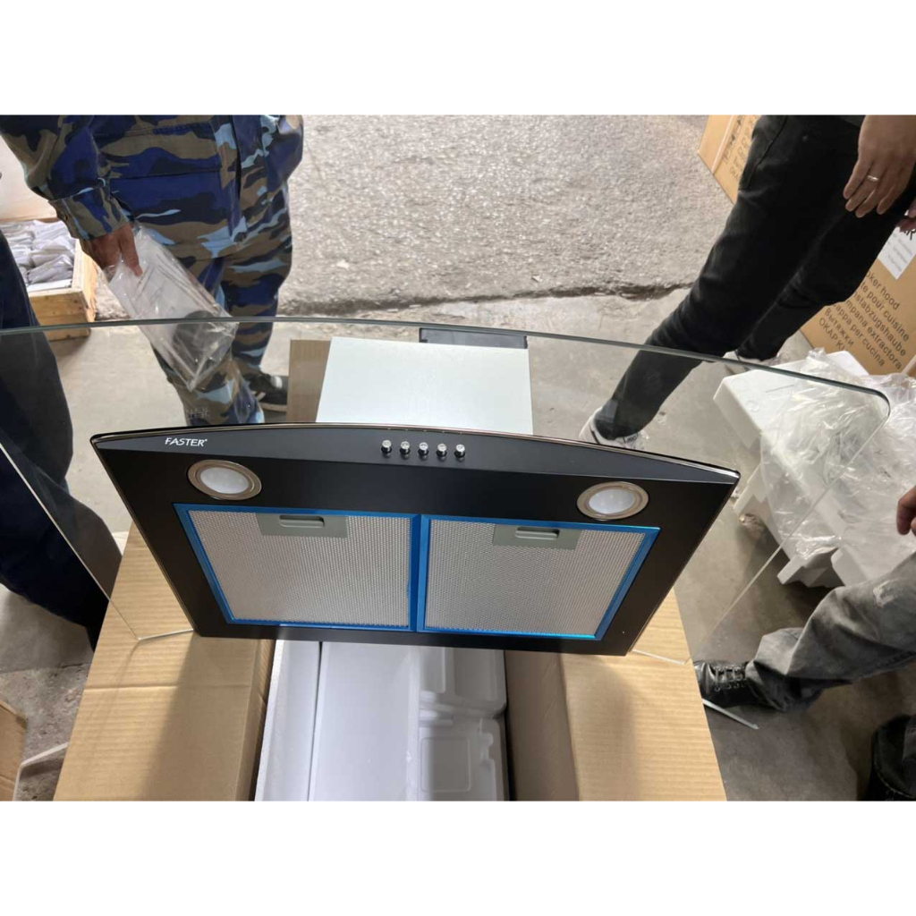 Máy hút mùi kính cong Faster FS 3388-90B Máy chạy êm, Hút siêu khỏe 1200m3/h, Bảo hành 24 Tháng