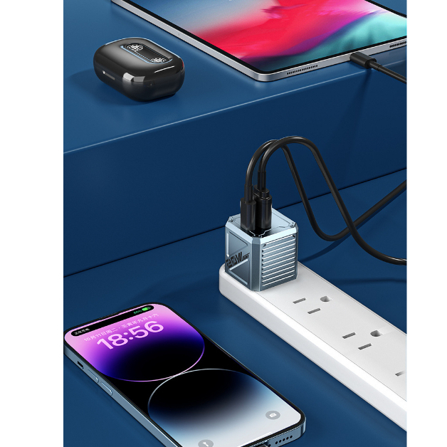 Củ sạc nhanh 20W WP-U146, 2 cổng USB/TYPE-C, thiết kế nhỏ gọn chống cháy nổ, hỗ trợ sạc 50% pin chưa đầy 30 phút