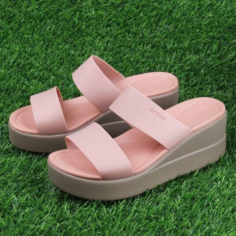 Dép xuống quai ngang Croc.s  Blooklyn 5p cho nữ.