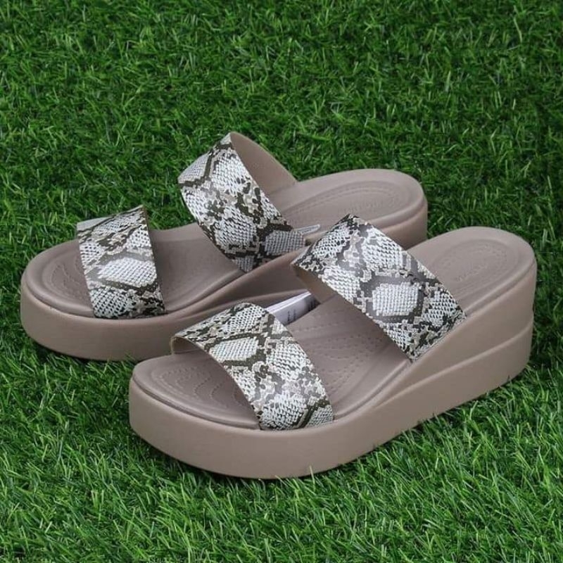 Dép xuống quai ngang Croc.s  Blooklyn 5p cho nữ.