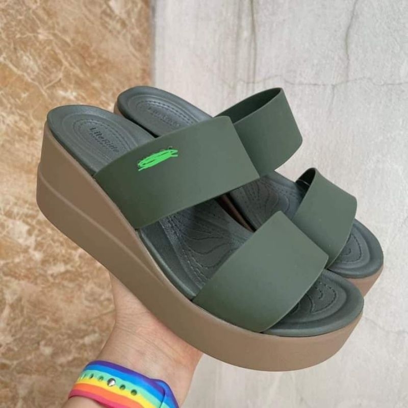 Dép xuống quai ngang Croc.s  Blooklyn 5p cho nữ.