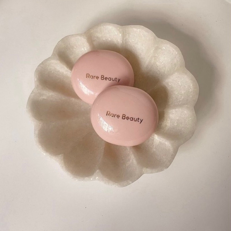 Má hồng dạng kem Rare Beauty Stay Vulnerable Melting Cream Blush