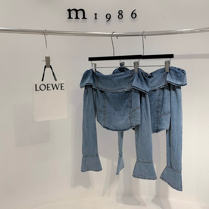 Áo jeans trễ vai hot