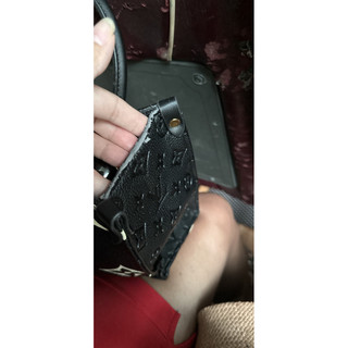 TÚI LV ONTHEGO 28CM MÀU ĐEN
