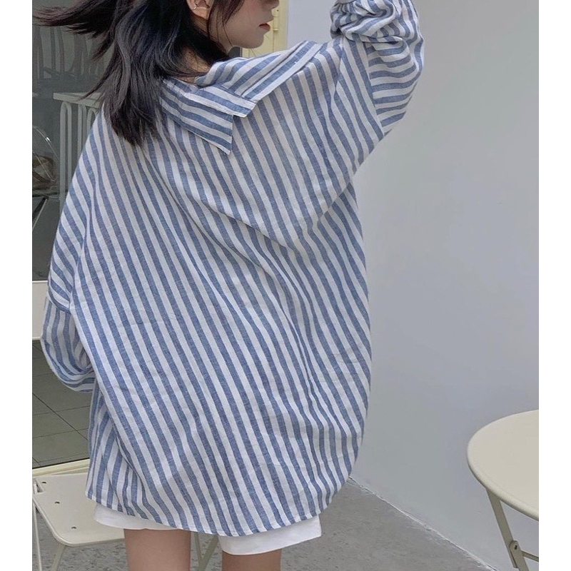Áo sơ mi sọc xanh phong cách hàn quốc
