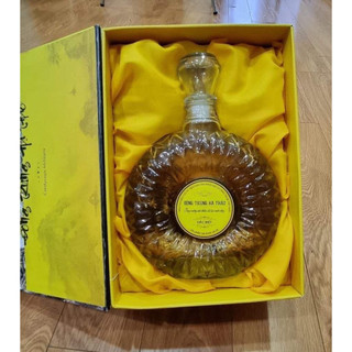 Đông trùng hạ thảo ngâm rượu chai 750ml - viện hàn lâm kh & cn việt nam