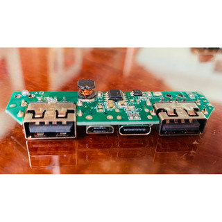 Mạch sạc dự phòng thanh lí, 2 cổng sạc micro và type c, 2 cổng sạc cho điện thoại
