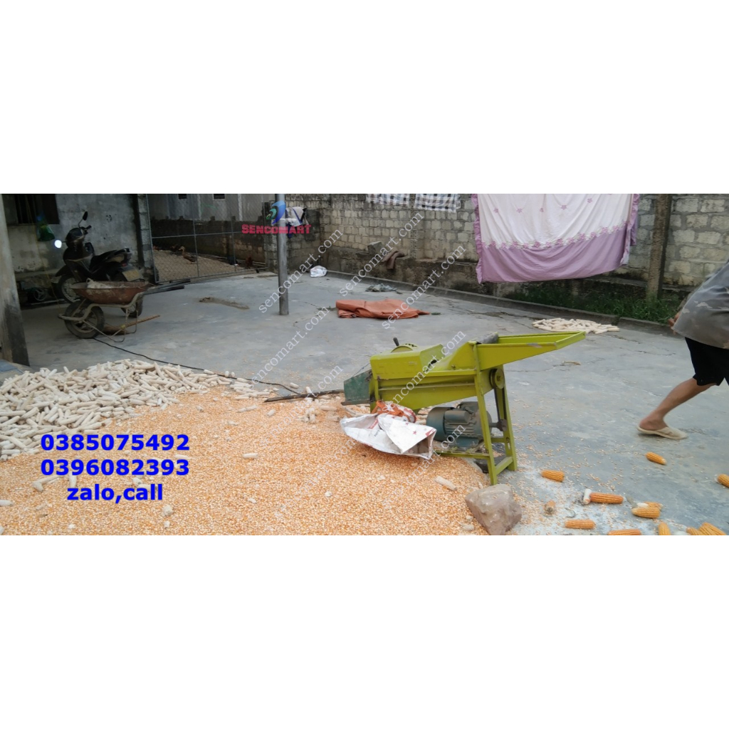 Máy tách hạt ngô mini gia đình loại nạp được nhiều bắp trong 1 lần