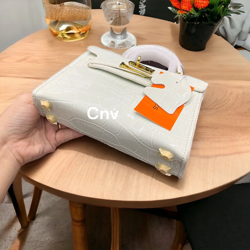 Túi xách nữ, túi đeo chéo và xách tay chữ H da bóng thời trang hàn quốc size 20 đựng vừa điện thoại