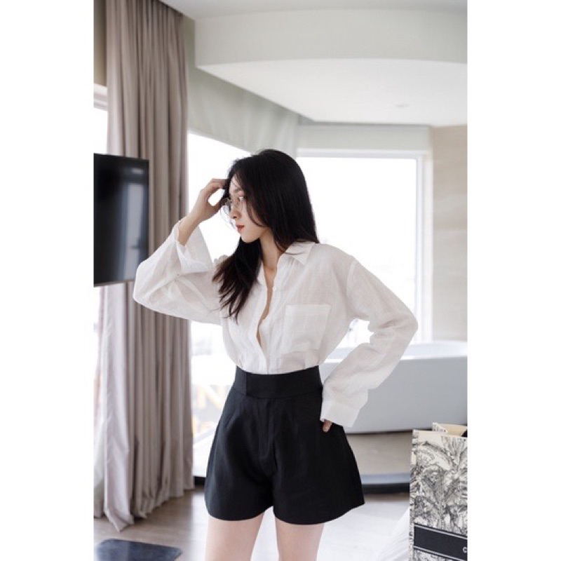 Pass áo sơ mi trắng oversized - Shushi.clothing