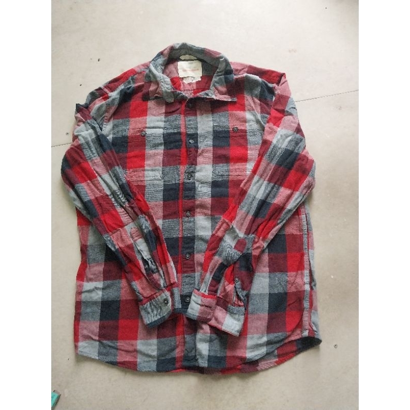 Áo sơmi flannel secondhand màu quá đẹp chỉ có 1 cái duy nhất