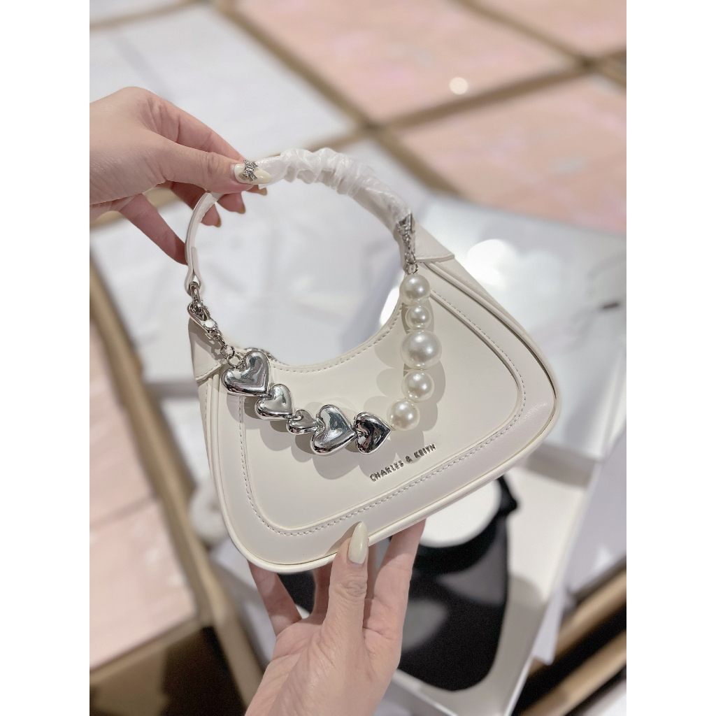 Túi Xách Nữ Đeo Chéo CNK Màu Hồng Charles & Keith Mini Hạt Ngọc Kèm Nơ ,hàng loại 1 fullbox