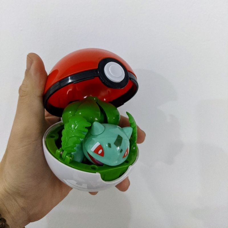 Mô hình Pokemon Pokeball Bulbasaur ếch kỳ diệu