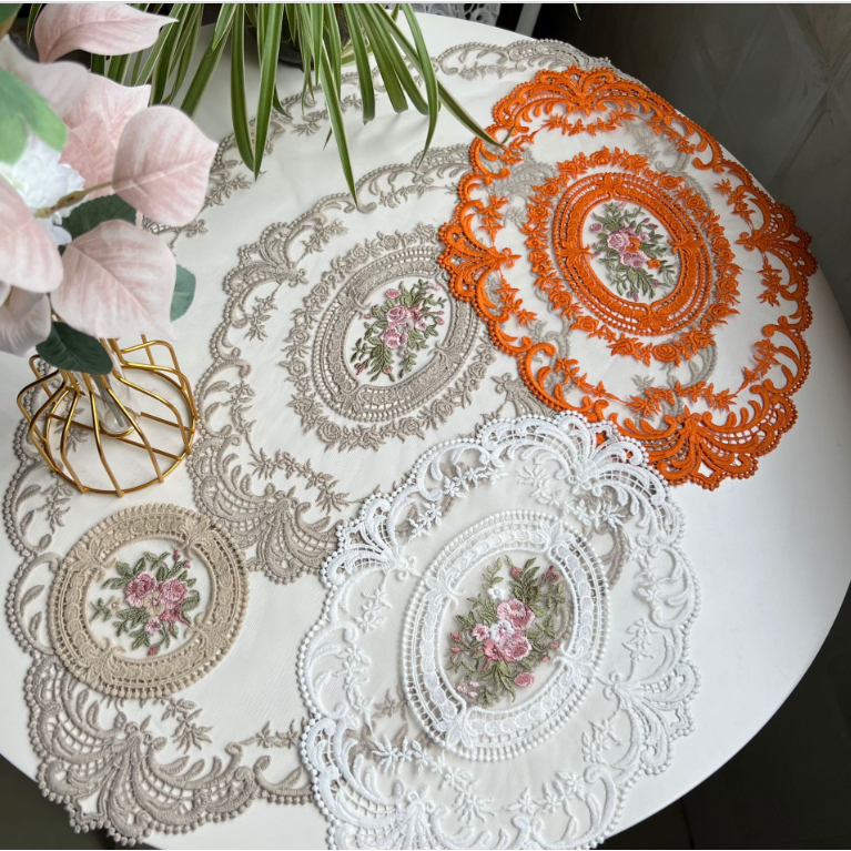 Lót Ren Trải Bàn Ăn, Lót Nến, Bình Hoa Vintage Chất Ren Thêu Bông Nổi Đẹp