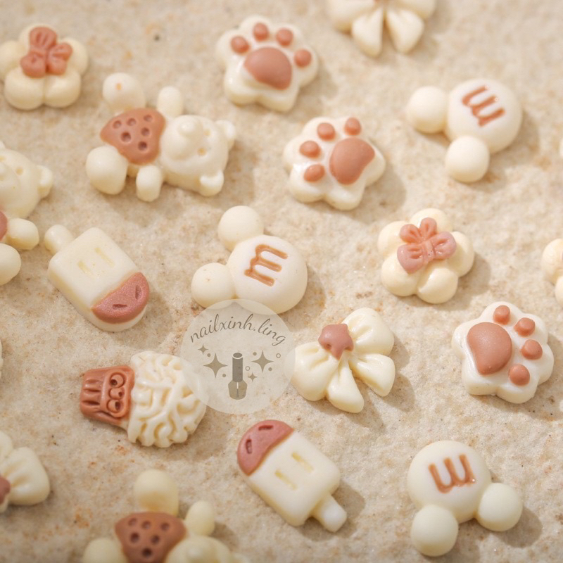 Charm Hoạt Hình Màu Kem Hàn Quốc Đáng Yêu Lẻ 1 Cái Phụ Kiện Trang Trí Móng - C10