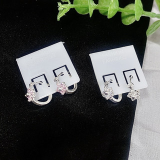 Khuyên tai bạc bé gái hình bông hoa xinh - bông tai bạc cho bé