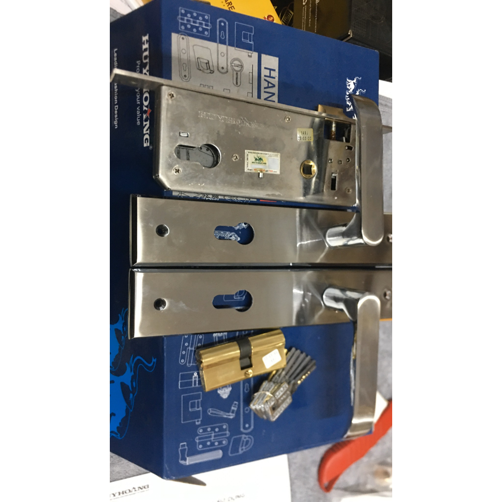 Khóa cửa hợp kim, inox 304 huy hoàng