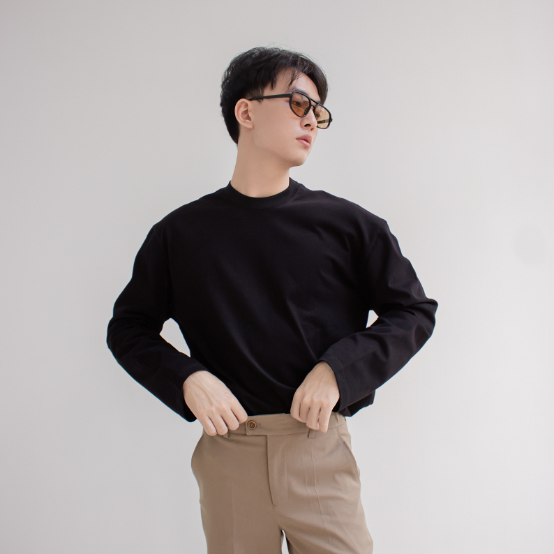Áo thun tay dài nam - Đen