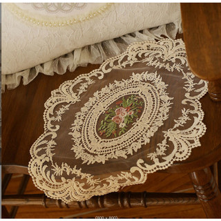 Khăn ren hoa thêu nổi vintage, lót bình hoa, trải bàn trang trí nhà cửa