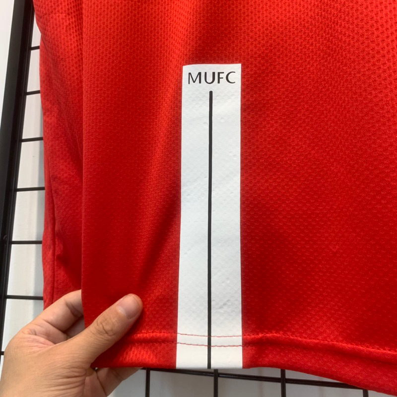 Bộ áo bóng đá ManU AIG Sân Nhà mùa 2007-2008 và 2008-2009