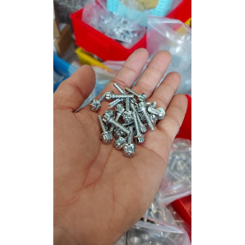 Ốc 4li15 4li20 ren nhuyễn Salaya gắn dàn áo Honda, gắn nắp bình dầu