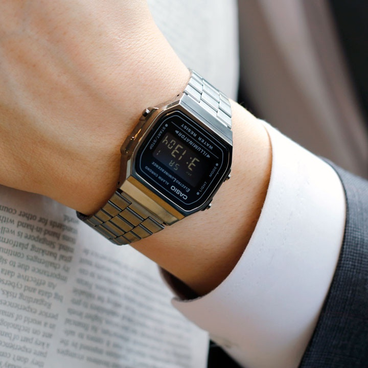 Đồng hồ điện tử  nam nữ dây thép Casio A168WGG-1B