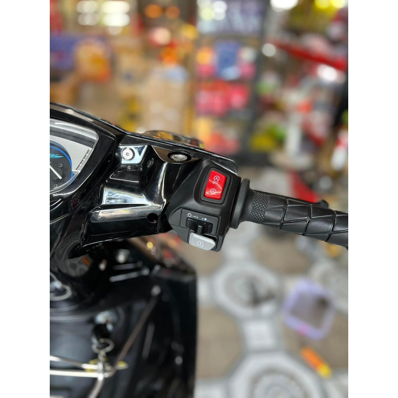 Cùm NVX Nút Đỏ Đã Mod Jack Ex135