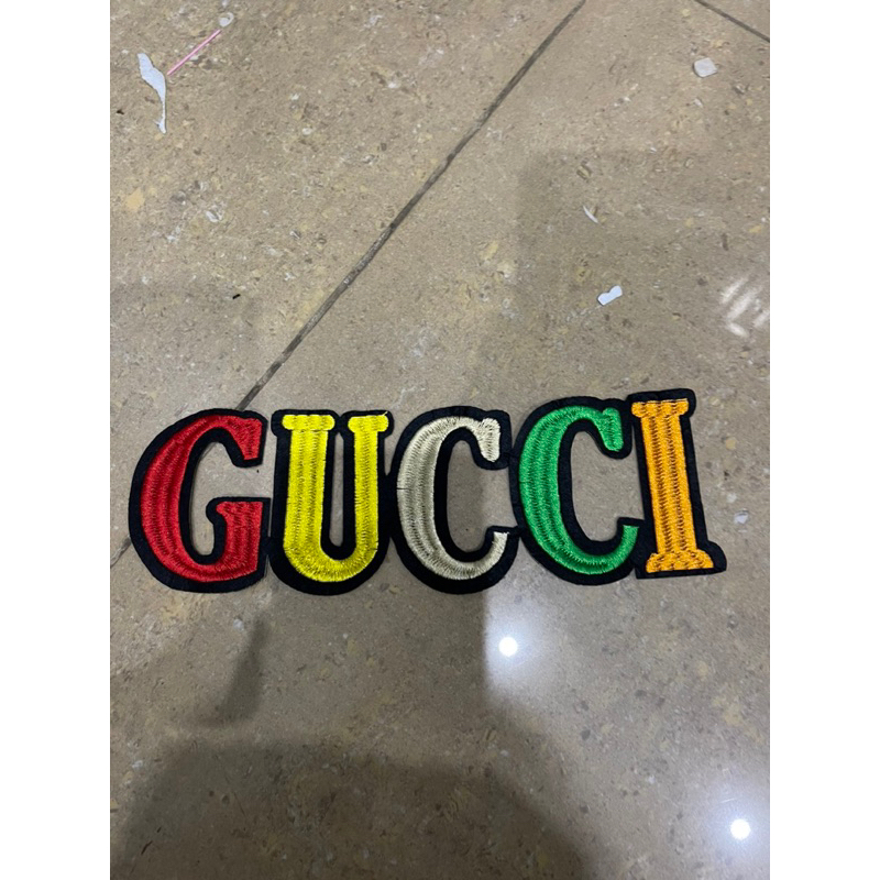 Sticker thêu là ủi gucccy nhiều màu