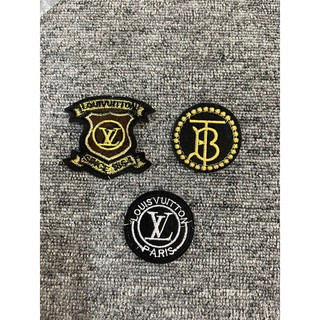 sticker thêu là ủi bộ