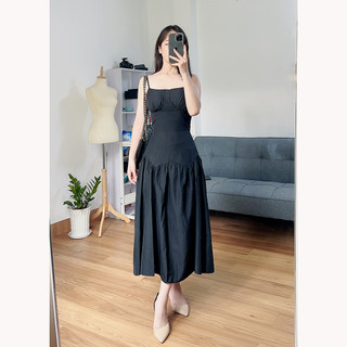 Đầm 2 dây dự tiệc sang trọng, tôn dáng LRD016