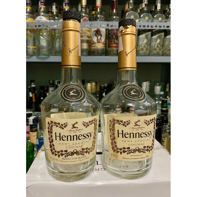 Vỏ chai rượu Hennessy very special [ chat liên hệ ]