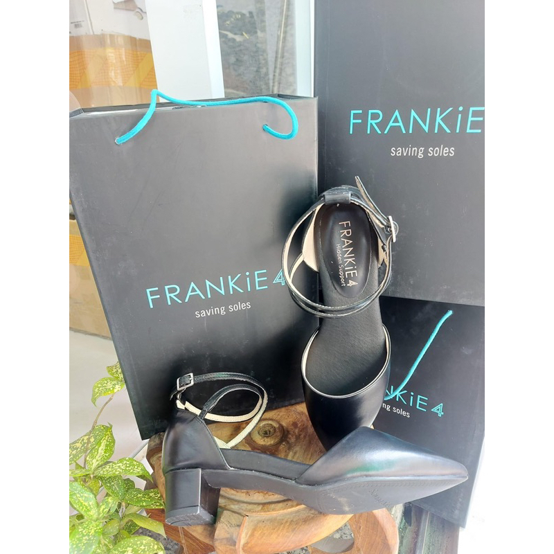 Sandal Frankie4 Chelsea xuất Úc