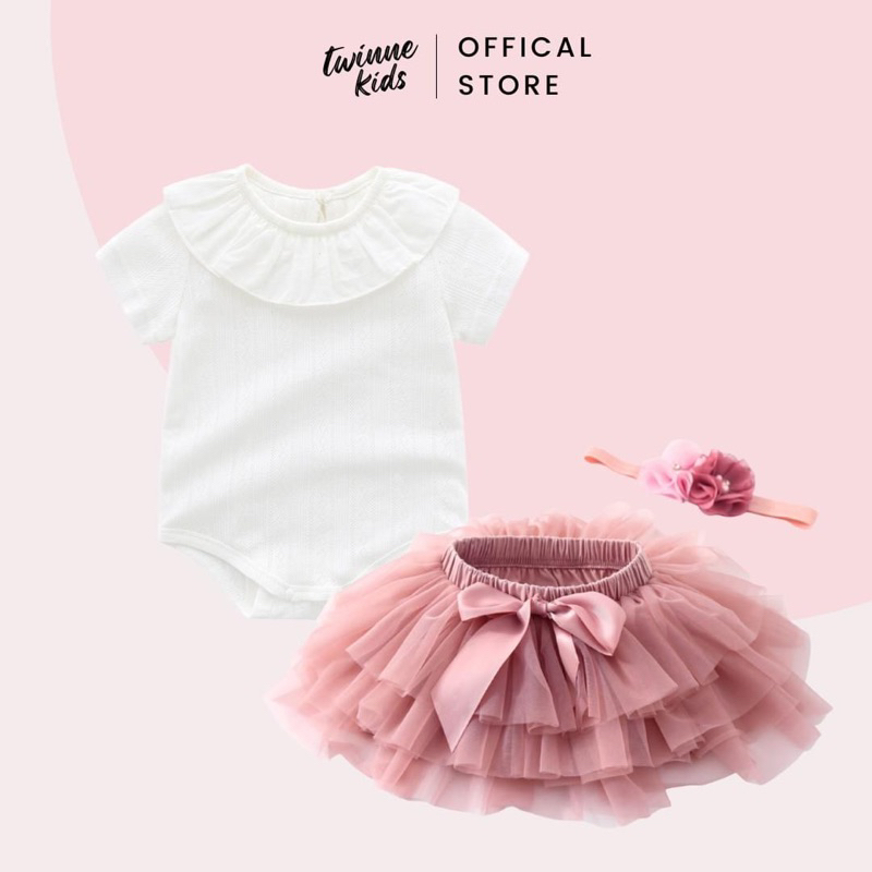Set chi tiết gồm áo cotton thun tăm cổ xoè, váy công chúa xoè, turban cho bé gái 3-13kg