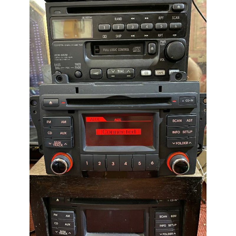 Đầu phát nhạc xe kia forte radio 1 disk AUX/USB.