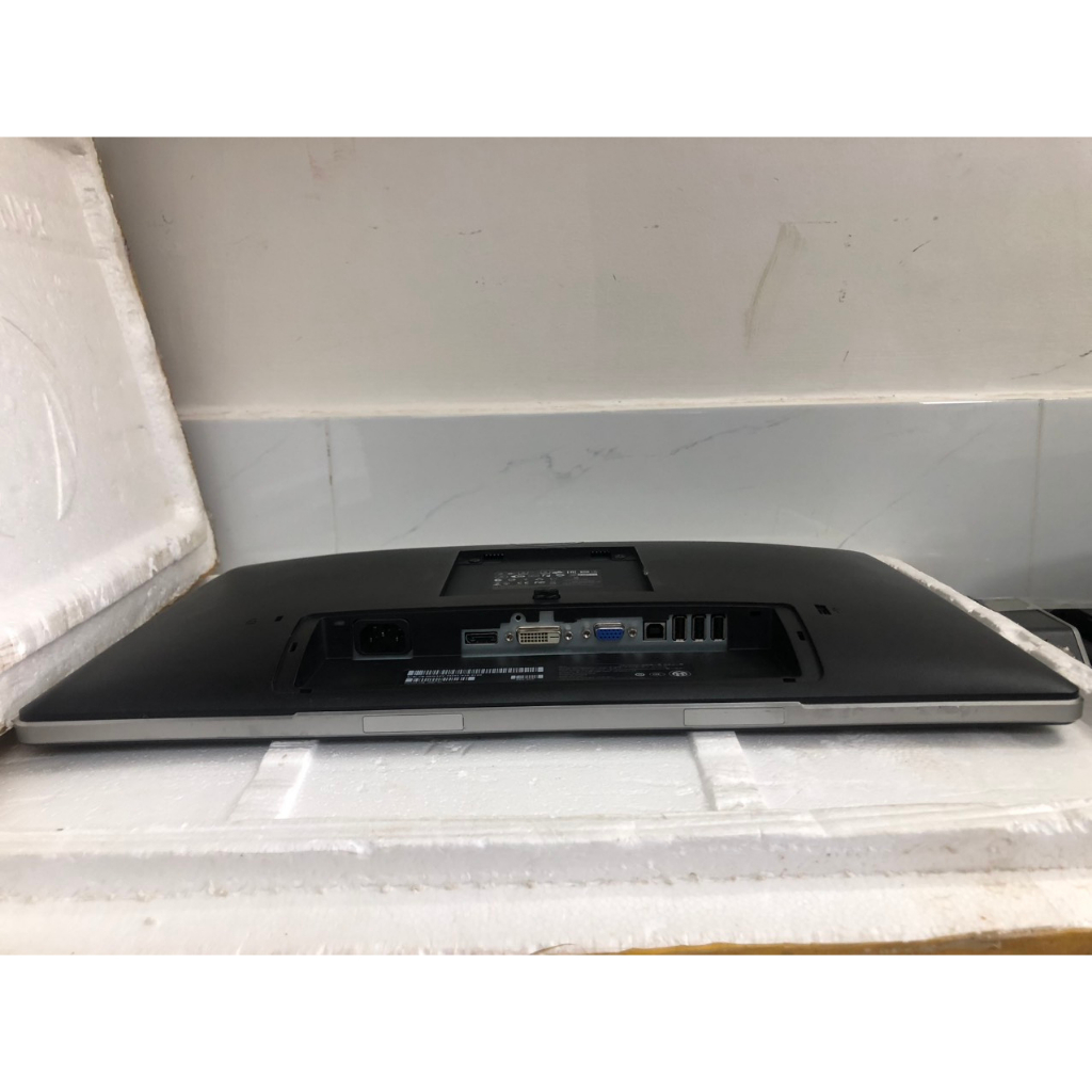 Màn hình máy tính Dell P2214H  thiết kế đồ họa gaming siêu bền như mới