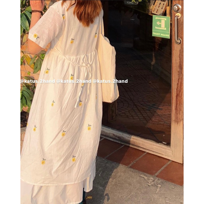 Váy Babydoll hoa cúc chất đũi thô xước/ Đầm váy dáng dài thêu hoa đũi xước thắt eo ullzang