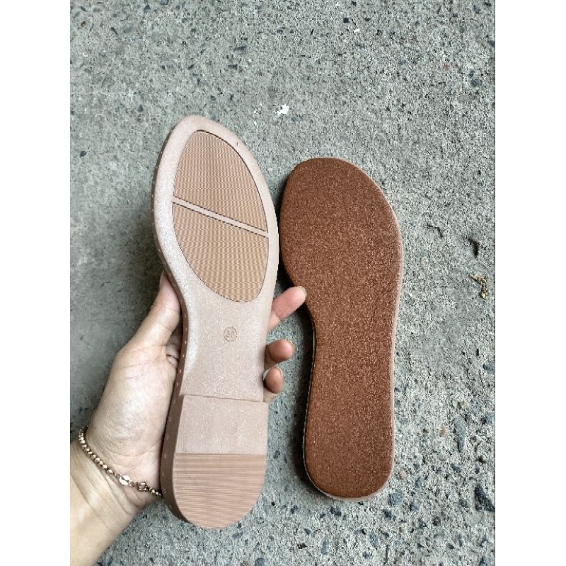 đế vuông gót 2cm