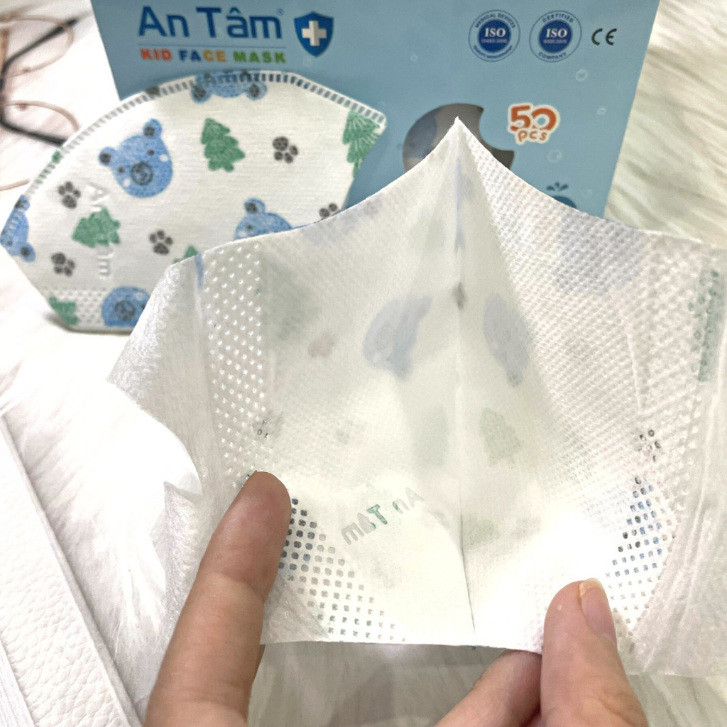 Hộp 50 cái Khẩu trang trẻ em 3D An Tâm đa lớp kháng khuẩn ngăn ngừa bụi mịn cho bé từ 3-8 tuổi AT3D50C