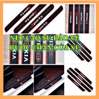 Nẹp Bảo Vệ Bậc Cửa Bước Chân Xe Ô Tô Có Logo Hãng Xe - Nẹp Cao Su Chống Trầy Xước Bước Chân Cửa Ô Tô.