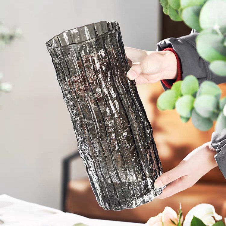 Lọ hoa thuỷ tinh decor dáng trụ gốc cây Qhouse trang trí nội thất , bình hoa trang trí để bàn làm việc phong cách độc lạ