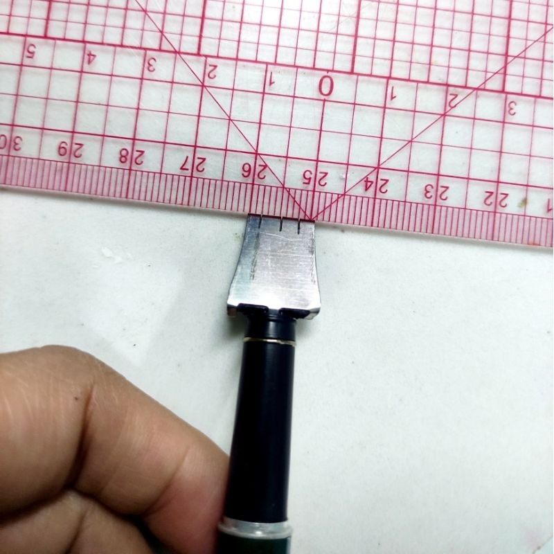 Bút đầu dẹp bơm mực, viết chữ gothic, tạng, phạn...